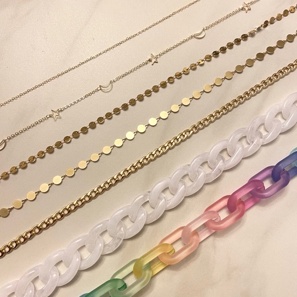 18k Gold Plated Curb Mask Chain - Picture 9 of 9